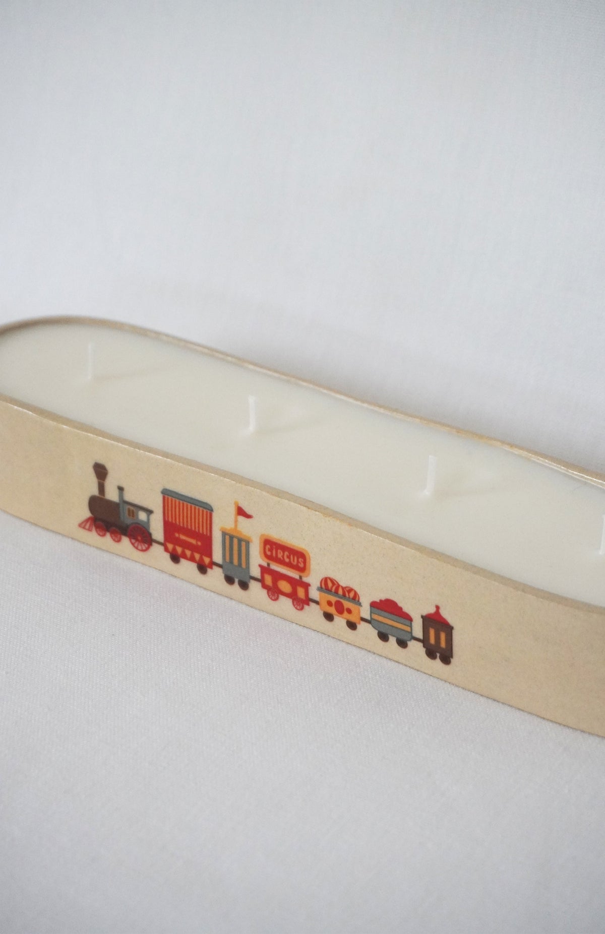 Vela o recipiente "Tren"